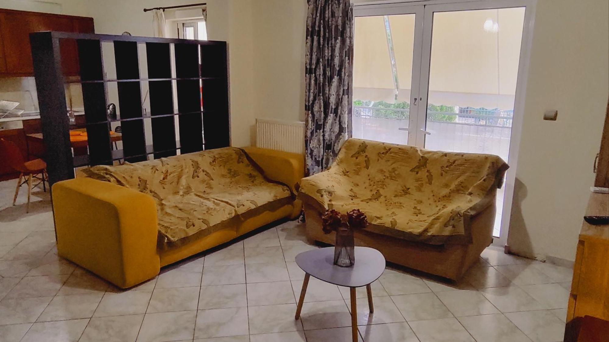 Alexia's - One Bedroom *